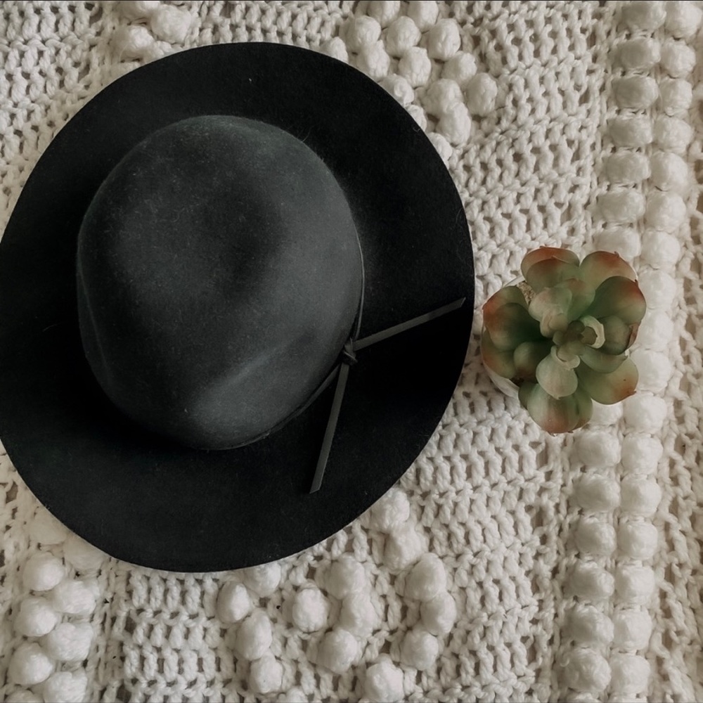 Wide brim Brixton fedora